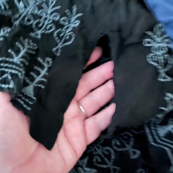 Johnny Was black heavily embroidered LS top birds RARE - Picture 11 of 16